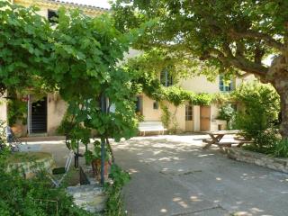 superbe gîte au coeur d'un Mas haut provençal - 0