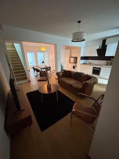 Grand Cru * Magnifique Duplex au cœur d’Epernay - Épernay - 9
