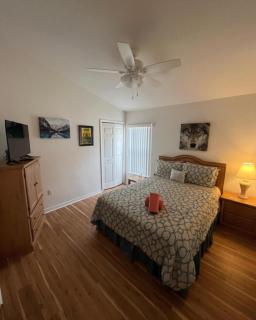 A Beautiful Home In A Peaceful Community - 3