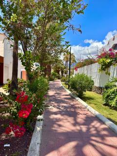 Parque Santiago 2 apartments by Pure Home Tenerife - Arona - 2