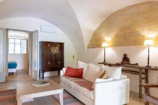 Les Canisses, magnifique appartement avec terrasse au cœur d'Uzès - Uzès - 1