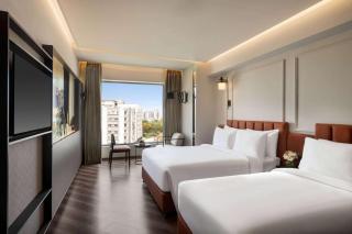 Ramada Encore by Wyndham Indore Nipania - 7