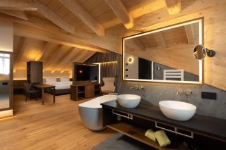 Camino Rustic Chic Hotel - Livigno - 6