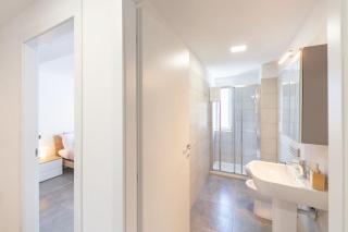 KHL APARTMENTS - Milan - 1