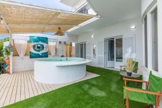 The White Cycladic Style Apt with Plunge Pool - 8