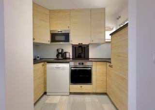 Diana 206. Completely Renovated Apartment on the Beachfront. - 3