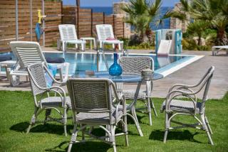 Mariza's Beachfront Apartment with Swimming Pool - Analipsi - 7