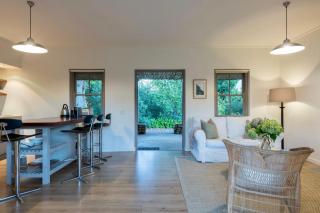 La Chataigne Wines & Guest Cottages - 2