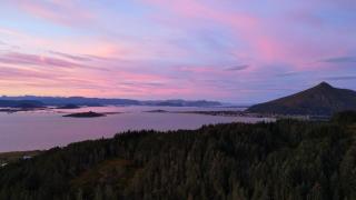 Haramsøy One Night Glamping- Island Life North- overnight stay in a tent set up in nature- Perfect to get to know Norwegian Friluftsliv- Enjoy a little glamorous adventure - Haram - 1