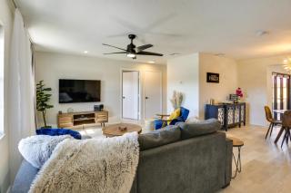 Fenced Yard and Hot Tub Pompano Beach Vacation Home - Pompano Beach - 6