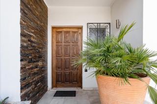 Deluxe 4BDR House W/ Pool by LovelyStay - 2