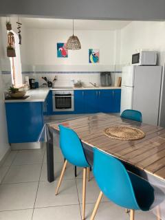 Le Toutapied , Sainte-Anne, appartement en plein centre - 5