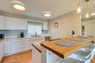 Moclips Home with Hot Tub and Stunning Beach Views! - Moclips - 2