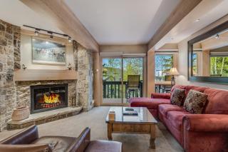 Interlude Condominiums 2-Bedroom Unit 202 - 7