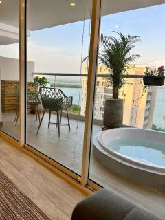DQ1411 Jacuzzi Priv Rooftop Piscina Bar y Relax - 6