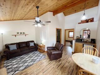 Ponderosa B Cabin Suite - Woodland Park - 8