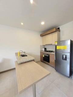 Cali Pance piso 4-06 Apartamento Sector Exclusivo Y Moderno - Cali - 3