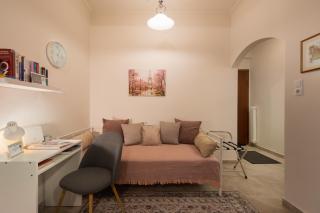 Athenian Dream Apt-Spacious Comfortable & Luxurious in a real Athenian neighbourhood - 2