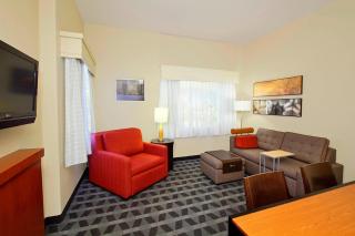 Towneplace Suites - 4
