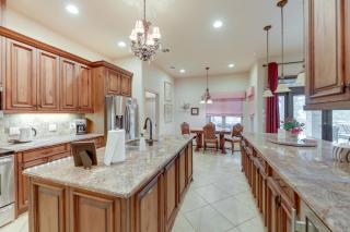 Pool and Hot Tub in Sunny Smithville Getaway! - Smithville - 1