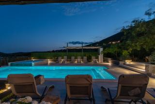 Apartments Dobrila - Kastel Novi - 3