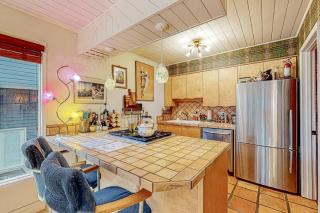 Bootlegger's Bohemian Loft - Anchorage - 2