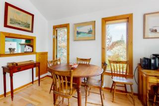 The Birdhouse of Maine - 5