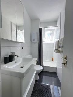 City Apprtment with Netflix, 2Tv - 5