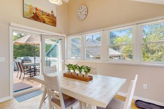 Sunset Cove Retreat - 2