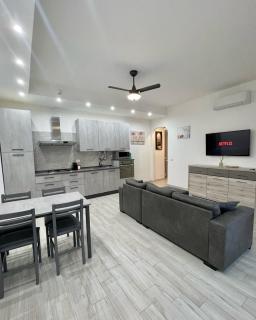 Luxury Apartment B - 9