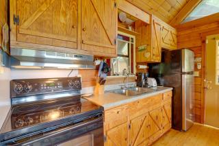 Secluded Mountain Cabin with Decks and Gazebo! - Brasstown - 7