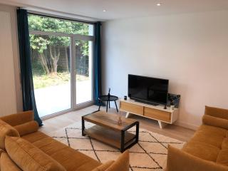 Modern House next Disneyland - Esbly - 7