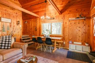 3 Mi to Big Trees State Park Cabin with Scenic Deck - Arnold - 2