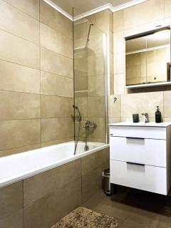 Elegant Escape Apartment I - City Centre - Bratislava - 1