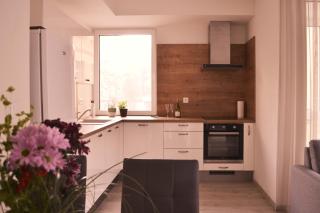 Elegant Escape Apartment I - City Centre - Bratislava - 8