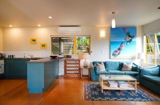 Island View - Stay Waiheke - Palm Beach - 4