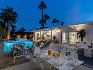 Mid Century Mood House by ACME House Company - Palm Springs - 3