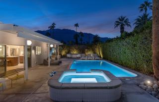 Mid Century Mood House by ACME House Company - Palm Springs - 1