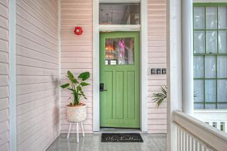 Sugar's INN Room #3 King - 2