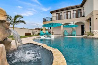 Paradise Villa: 2 blocks from beach, private pool - South Padre Island - 4