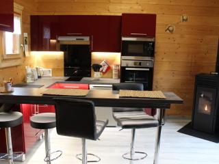 Chalet cosy avec jardin, parking et recharge VE aux portes des Vosges - FR-1-584-16 - - 0