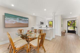 Beautifully remodeled ocean view condo in Wailea WE27B - Wailea - 1