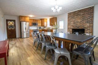 Home Away in Taylors by Brick and Home - Taylors - 7