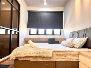Urban Vista @ The Quartz Residence: City Center Retreat with InfinityPool - Malacca - 8