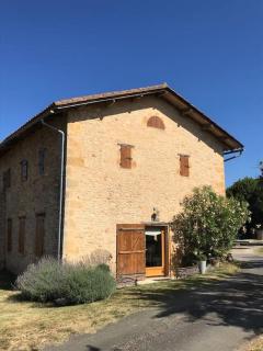 « Le Vieux Hangar » gîte à la ferme - Truffe - 0