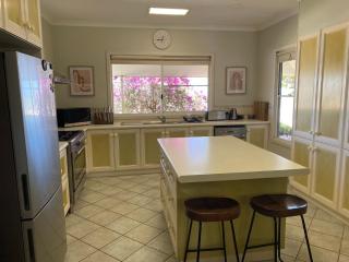 26 Tambor Drive - Pool and Pet Friendly - Exmouth - 7