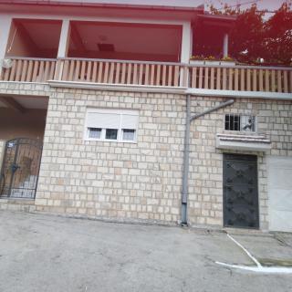 Janina Hiša - Stolac - 1