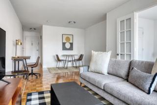 UES 1BR w Doorman nr Central Park NYC-197 - 8