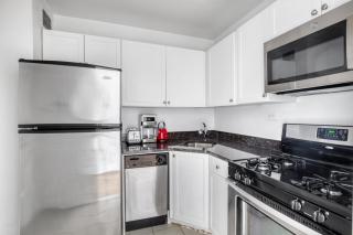 UES 1BR w Doorman nr Central Park NYC-197 - New York - 5