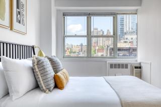 UES 1BR w Doorman nr Central Park NYC-197 - New York - 2